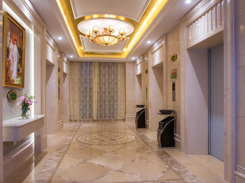 Vienna International Hotel Shenzhen Qianhai Ngoại thất bức ảnh