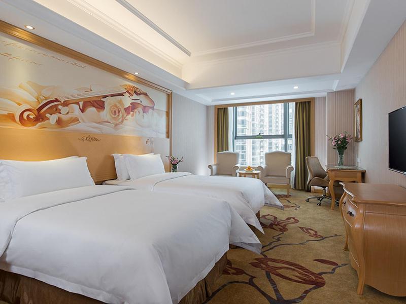 Vienna International Hotel Shenzhen Qianhai Ngoại thất bức ảnh