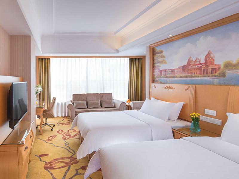 Vienna International Hotel Shenzhen Qianhai Ngoại thất bức ảnh